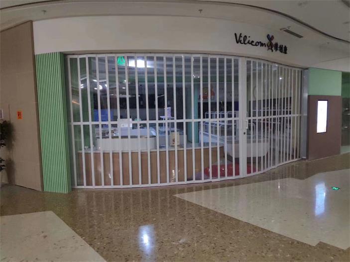 北京快速卷簾門按門簾材質(zhì)分類劃分